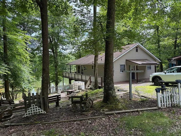 117 Duck Ln, Buckhannon, WV 26201