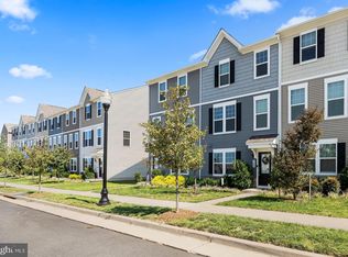 163 Presidents Pointe Ave, Ranson, WV 25438