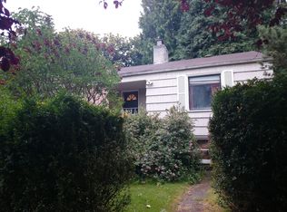 4216 32nd Ave W, Seattle, WA 98199