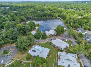 5839 Harris Grove Ln, Charlotte, NC