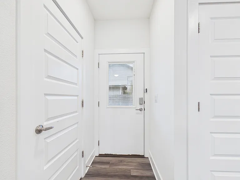 6102 Caddie St #B — Photo 14