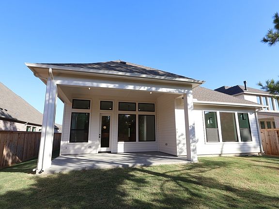 Exterior Rear