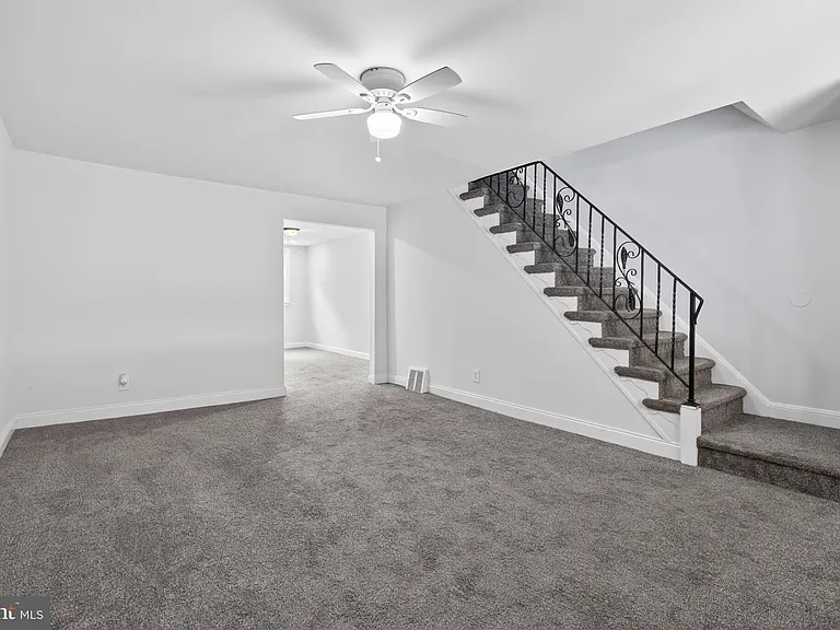 125 W 21st St — Photo 3