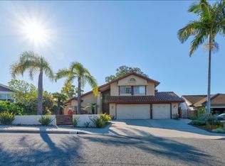 407 Village Center Dr, Encinitas, CA 92024
