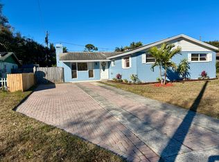 9151 Fairweather Dr, Largo, FL 33773