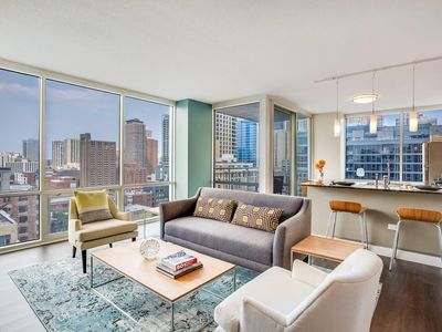 757 N Orleans St #1111, Chicago, IL, 60610