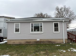 1116 Chestnut St, Ottawa, IL 61350