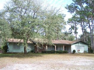 1351 Lakeview Dr, Deland, FL 32720