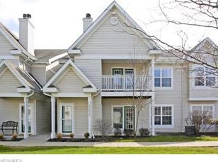 22630 Lenox Dr #724, Fairview Park, OH 44126