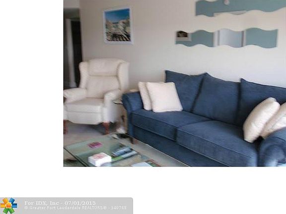4th image of 3020 NE 32nd Ave APT 706