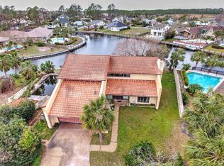 377 Wahoo Rd, Panama City Beach, FL 32408