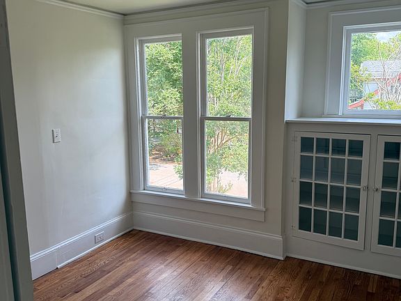 5th image of 200 Mitchell Ave #4