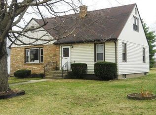 536 W 7th St, Pecatonica, IL 61063