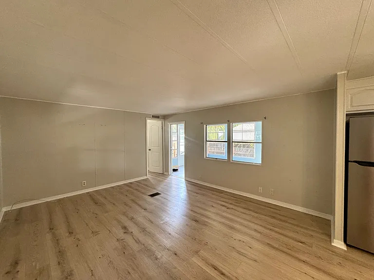 4152 Richmond Ave — Photo 18