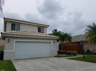 15985 SW 83rd Ter, Miami, FL 33193