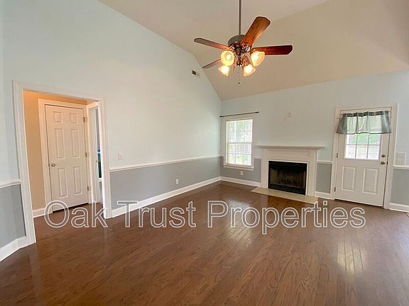 2nd image of 7705 Fayetteville Rd