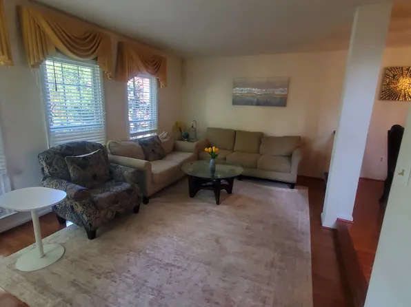 46751 Woodmint Ter, Sterling, VA 20164
