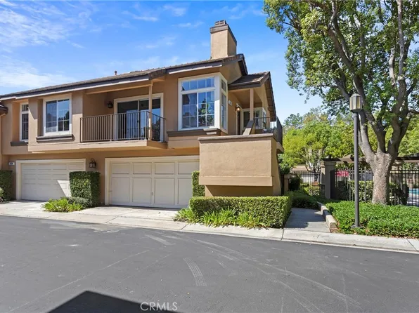8033 E Snapdragon Ln, Anaheim, CA 92808