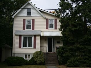 8 Spring St, Nyack, NY 10960