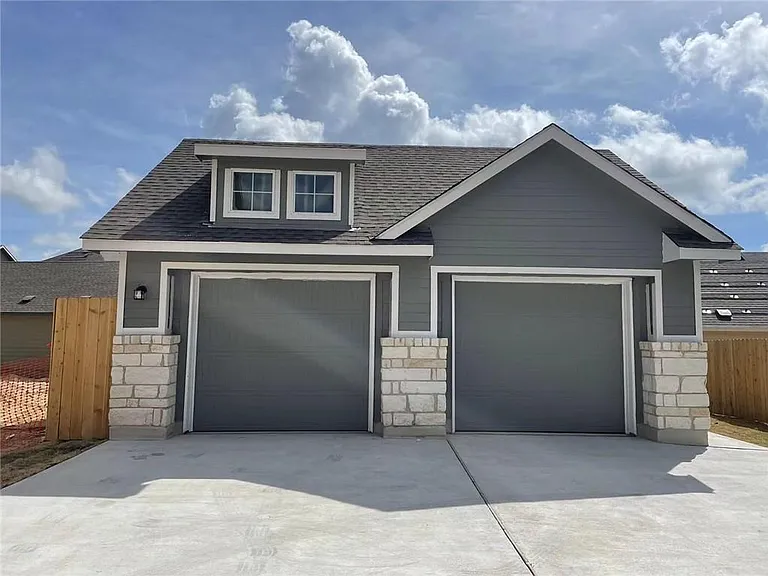 1424 Linwood St — Photo 20