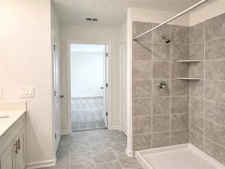 1727 Foreman Rd — Photo 21