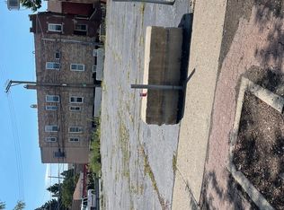 6045 W Cermak Rd, Cicero, IL 60804