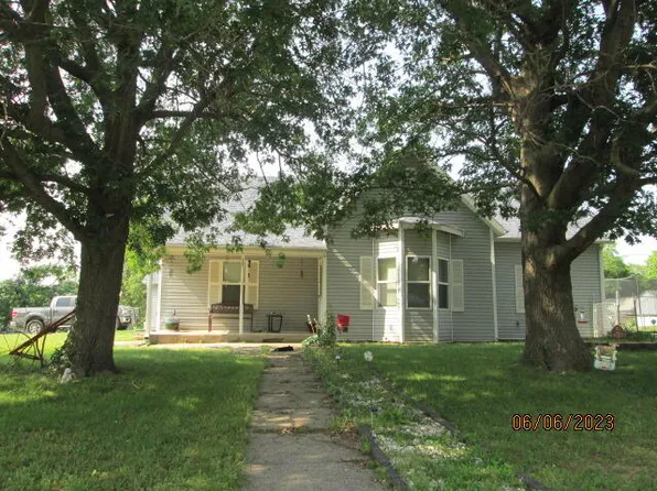 307 E Newton Street, Granby, MO 64844