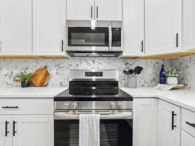 2955 W Stephanie Ct — Photo 12