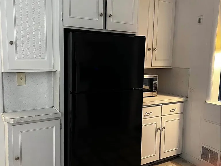 49 Hastings St NE — Photo 20