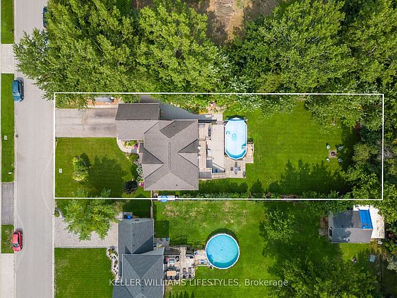2nd image of 553 Juliana Dr