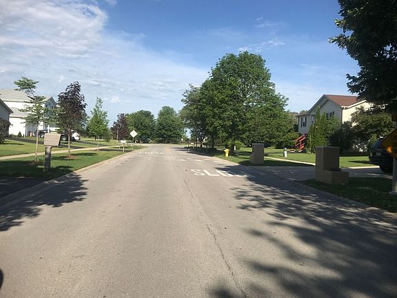 5th image of 327 Blackfoot Dr