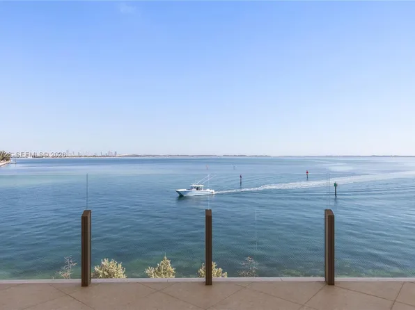 5 Grove Isle Dr #M303, Miami, FL 33133