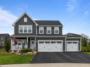 259 Falling Water Ln, Morgantown, WV 26508