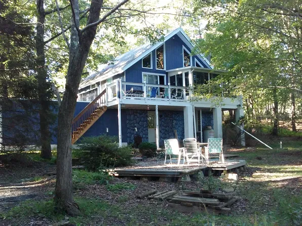 175 Cress Dr, Saylorsburg, PA 18353