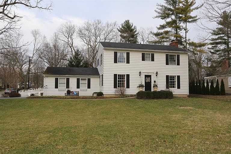 1st image of 732 Elm Ave