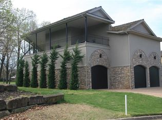 6 S Clubhouse Dr, Rogers, AR 72758