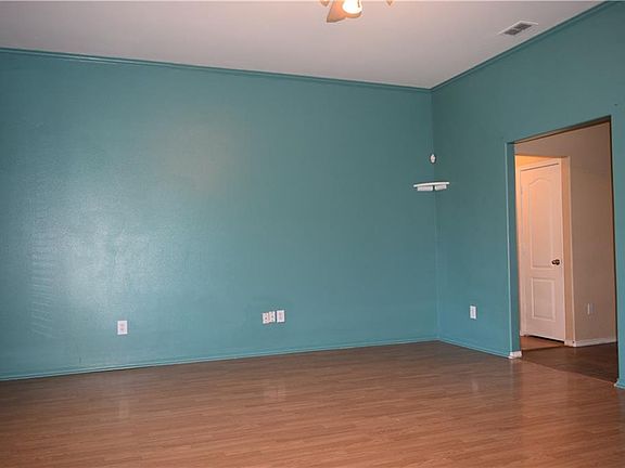 5th image of 6657 Picadilly St