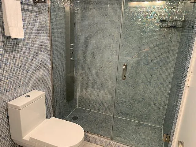 2301 Collins Ave #1015 — Photo 33