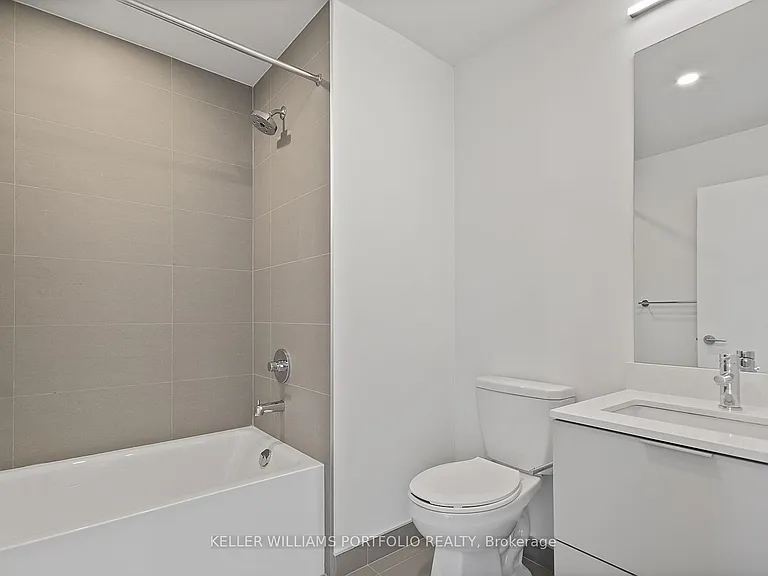 89 Church St #3905 — Photo 13