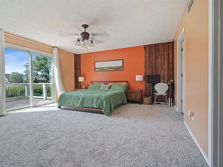 21 Rock Garden Ct — Photo 17