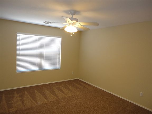 4th image of 3951 S Nebraska St