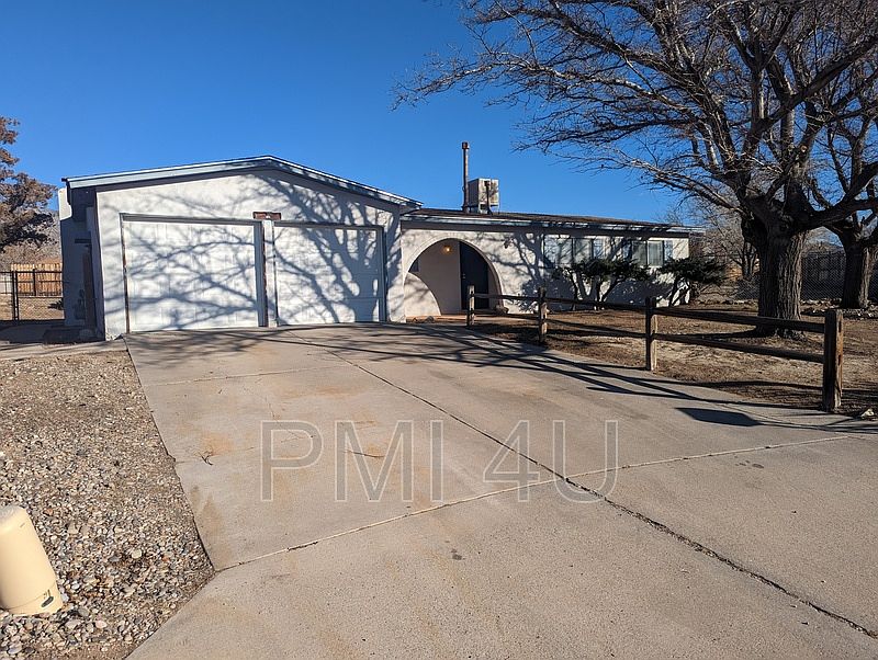 1st image of 12620 Monarch Dr NE