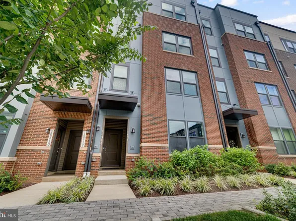 16316 Connors Way #15, Rockville, MD 20855
