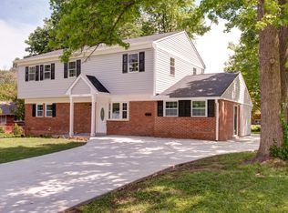 7403 Gresham St, Springfield, VA 22151