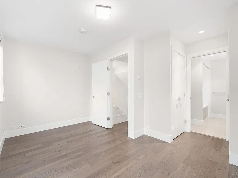 238 W 62nd Ave #6 — Photo 17