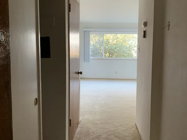 130 Irene Ct #5, Belmont, CA 94002