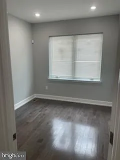 1529 W Stiles St #A — Photo 8