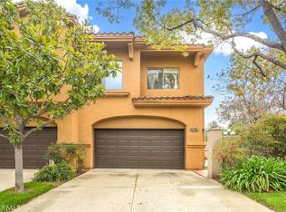 2001 Villa Del Lago Dr UNIT B, Chino, CA 91709