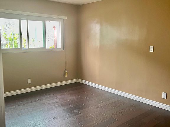 3rd image of 5138 W Slauson Ave