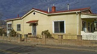 3rd image of 707 Agua Fria St